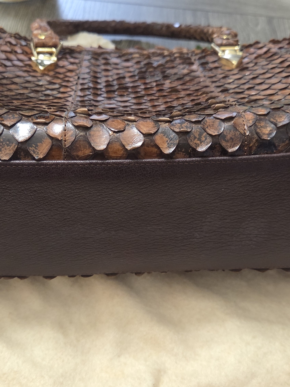 Brown Python-Texture Leather Tote Bag - Picture 4 of 7